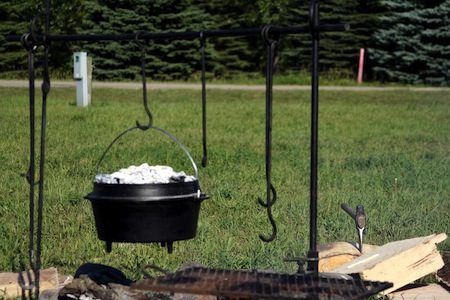How to Heat a Dutch Oven to 350 Degrees – 3/23/12